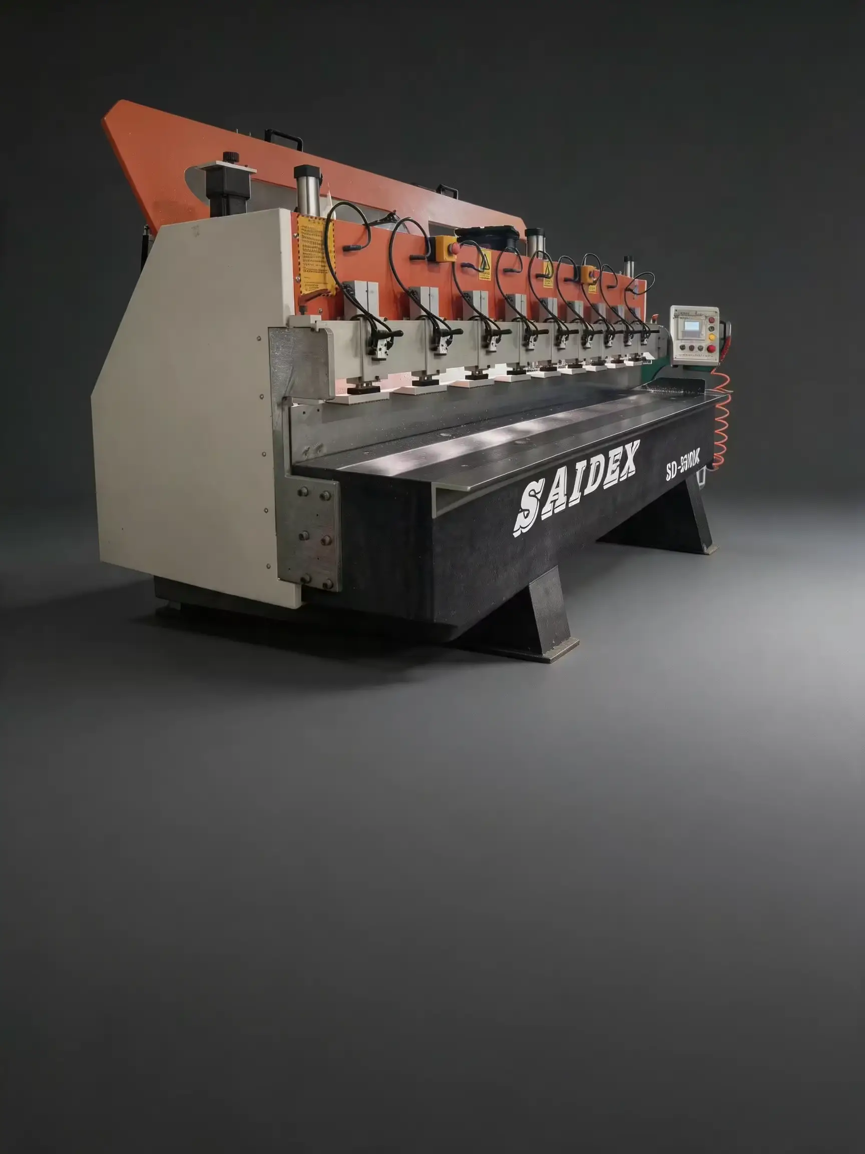 Precision Sliding Table Saw