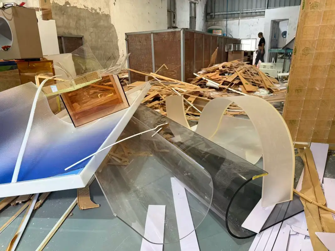 Acrylic Waste Recycling